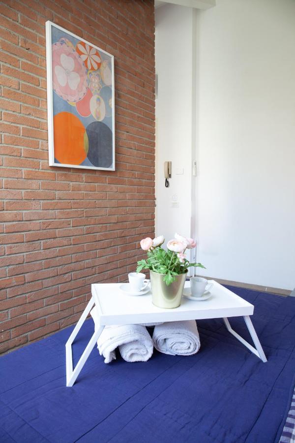 Sunshine Raggio Di Sole Apartment Milan Bagian luar foto